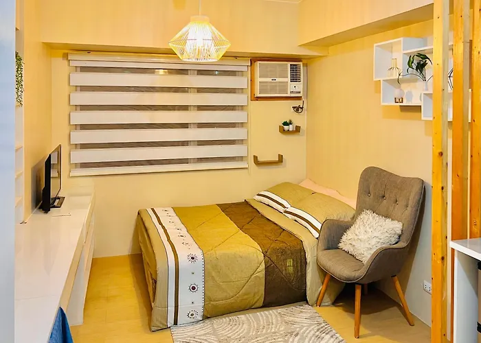 * * *A Charming Urban Retreat